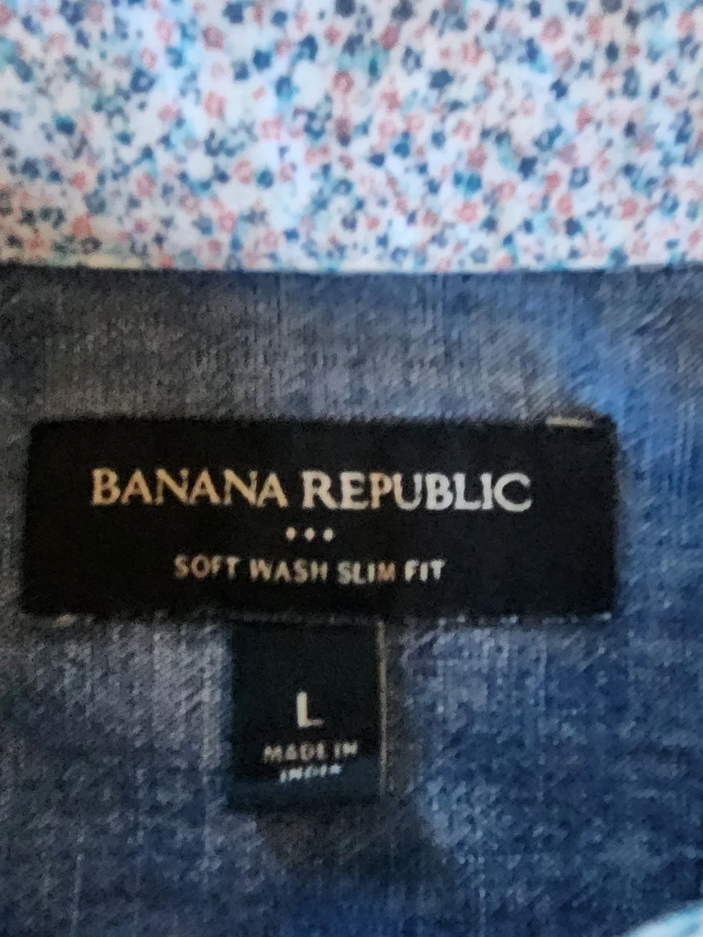 Banana Republic Men’s Light Blue Micro Floral Button-Down Shirt